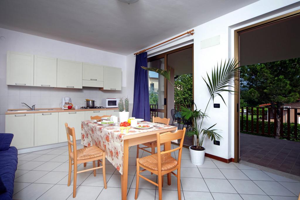 Camping Garden Tourist Manerba del Garda Exteriér fotografie